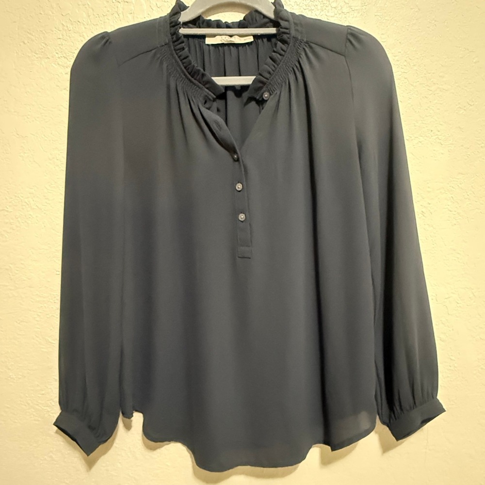LOFT Petites Dark Gray Ruffle Neck Smocked Button Front Blouse XSP 487942 - Picture 2 of 10